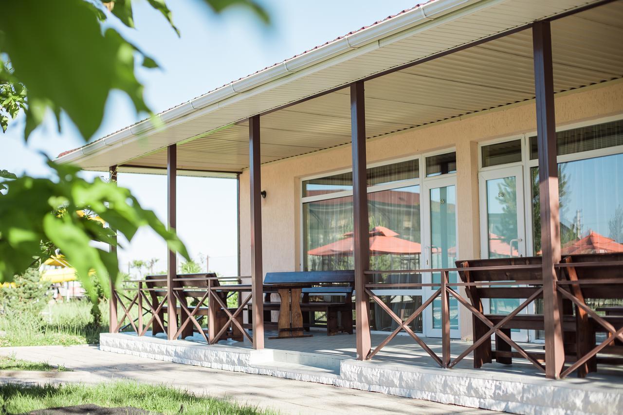 Picnic Park Hotell Shenggeldi Eksteriør bilde