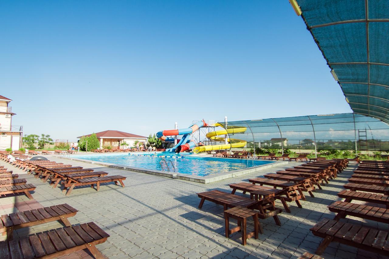 Picnic Park Hotell Shenggeldi Eksteriør bilde